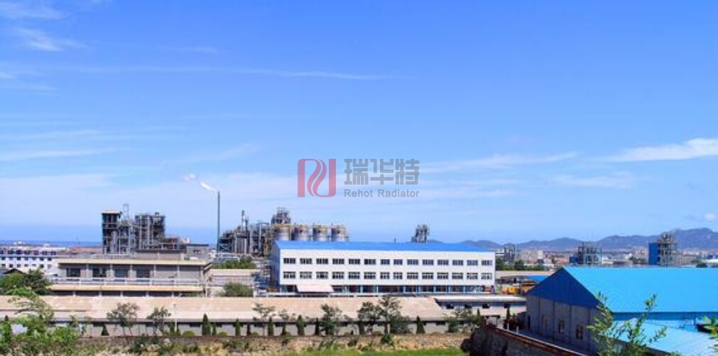 万华集团烟台工业园项目瑞华特暖气片安装工程