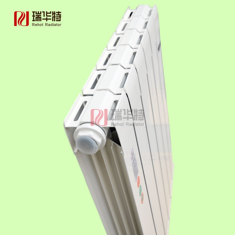 暖气片什么材质的好